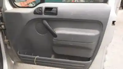 Здавання транспортного засобу ford tourneo connect (tc7) d/hcpb року 2002 потужний 