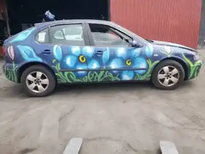 Здавання транспортного засобу seat leon (1m1) d-asv року 1999 потужний 