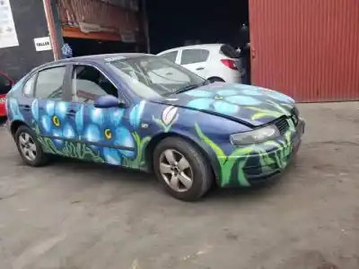 Здавання транспортного засобу seat leon (1m1) d-asv року 1999 потужний 