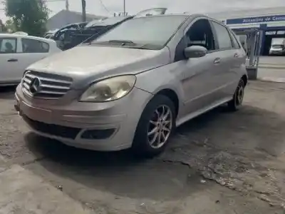 Утилизация автомобиля MERCEDES-BENZ B-CLASS (W245) B 180 CDI (245.207) 640940 года 2005 питание  Утилизация автомобиля MERCEDES-BENZ B-CLASS (W245) B 180 CDI (245.207) 640940 года 2005 питание