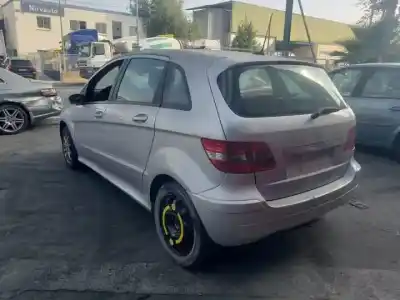 Scrapping Vehicle mercedes-benz b-class (w245) b 180 cdi (245.207) 640940 of the year 2005 powered 