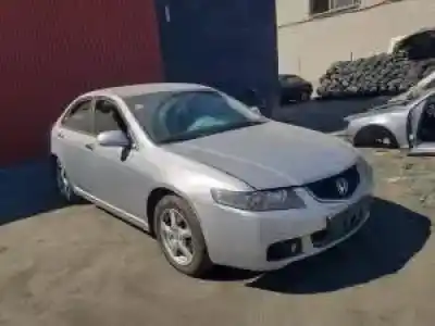 Veículo de Sucata honda accord berlina (cl/cn) n22a1 do ano 2003 alimentado 