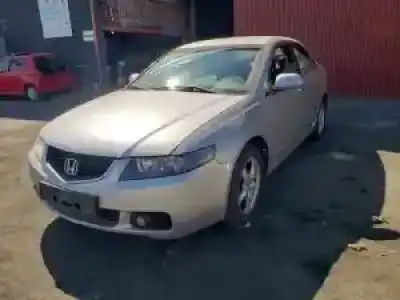 Veículo de Sucata honda accord berlina (cl/cn) n22a1 do ano 2003 alimentado 