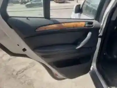 Veículo de Sucata bmw serie x5 (e53) 306d2-d do ano 2003 alimentado 