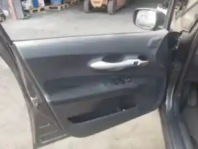 Veicolo di demolizione toyota auris (_e15_) 2.0 d-4d (ade150_) dell'anno 2010 alimentato 