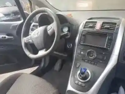 Veicolo di demolizione toyota auris (_e15_) 2.0 d-4d (ade150_) dell'anno 2010 alimentato 