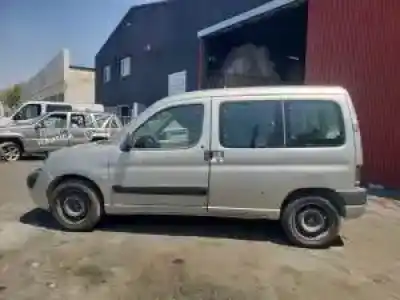 Scrapping Vehicle peugeot partner (s2) 9hx of the year 2007 powered 