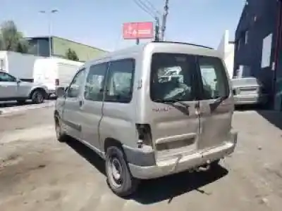 Scrapping Vehicle peugeot partner (s2) 9hx of the year 2007 powered 
