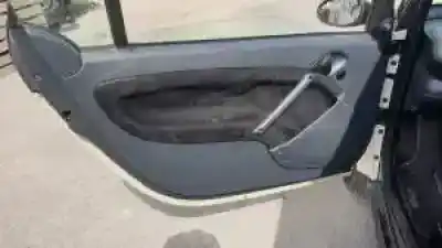 Veículo de Sucata smart cabrio om660940 do ano 2003 alimentado 