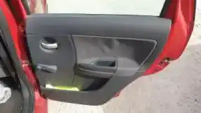 Veículo de Sucata citroen c3 hfx(tu1jp) do ano 2002 alimentado 