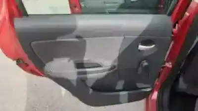 Veículo de Sucata citroen c3 hfx(tu1jp) do ano 2002 alimentado 