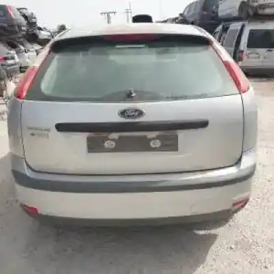 Veicolo di demolizione ford focus berlina (cap) g/hwda dell'anno 2004 alimentato 