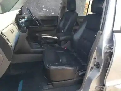 Scrapping Vehicle mitsubishi montero (v60/v70) d-4m41 of the year 2004 powered 