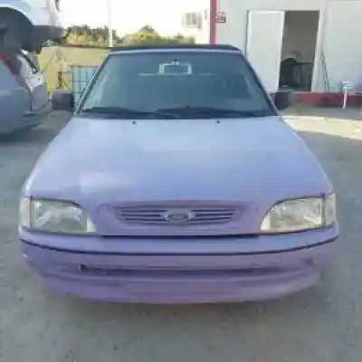 Veículo de Sucata ford escort cabrio l1e do ano 1995 alimentado 