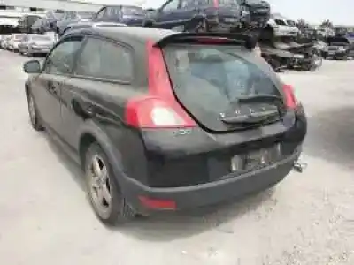 Veículo de Sucata volvo c30 d4164t do ano 2009 alimentado 