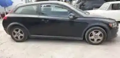 Veículo de Sucata volvo c30 d4164t do ano 2009 alimentado 
