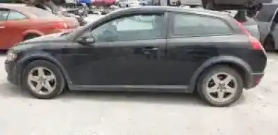 Veículo de Sucata volvo c30 d4164t do ano 2009 alimentado 