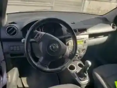 Veículo de Sucata mazda 2 berlina (dy) g/fyja do ano 2003 alimentado 