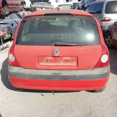 Здавання транспортного засобу renault clio ii fase ii (b/cb0) d4f722 року 2001 потужний 