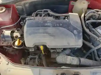 Здавання транспортного засобу renault clio ii fase ii (b/cb0) d4f722 року 2001 потужний 