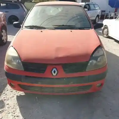 Здавання транспортного засобу renault clio ii fase ii (b/cb0) d4f722 року 2001 потужний 
