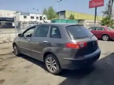 Sloopvoertuig fiat croma (194_) 2.2 16v van het jaar 2005 aangedreven 