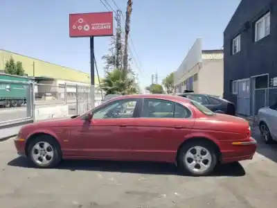 Здавання транспортного засобу jaguar s-type g/fb року 2002 потужний 