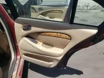 Здавання транспортного засобу jaguar s-type g/fb року 2002 потужний 