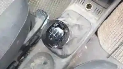 Veículo de Sucata opel combo d-z13dtj do ano 2001 alimentado 