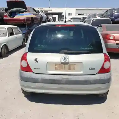 Scrapping Vehicle renault clio ii fase i (b/cbo) d7f726 of the year 1998 powered 