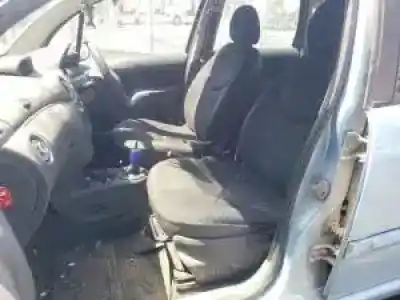 Veículo de Sucata citroen c3 8hz do ano 2002 alimentado 