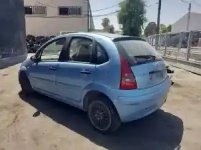 Veículo de Sucata citroen c3 8hz do ano 2002 alimentado 