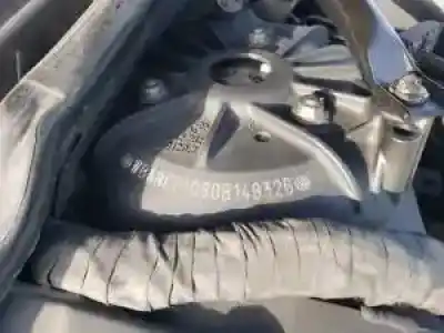 Veicolo di demolizione bmw 5 (e60) 520 i dell'anno 2003 alimentato 