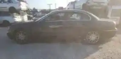 Veicolo di demolizione jaguar s-type d/7g dell'anno 2004 alimentato 