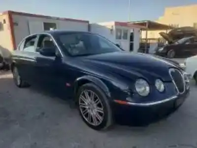Veicolo di demolizione jaguar s-type d/7g dell'anno 2004 alimentato 