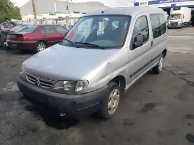 Sloopvoertuig citroen                                            berlingo                                                                                                                                                                                                                                                   1.9 d x familiar                                                                                                                                                                                                                                           van het jaar 2000 aangedreven wjz