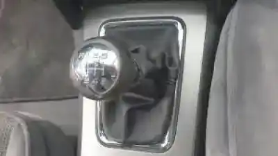 Veicolo di demolizione peugeot 407 rh01 dell'anno 2004 alimentato 