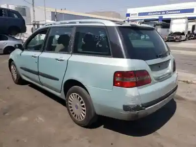 Veicolo di demolizione fiat stilo multi wagon (192) 192a1000.937a7000 dell'anno 2003 alimentato  Veicolo di demolizione fiat stilo multi wagon (192) 192a1000.937a7000 dell'anno 2003 alimentato
