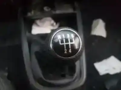 Veicolo di demolizione seat leon (1m1) g-bcb dell'anno 2000 alimentato 