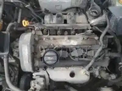 Veicolo di demolizione seat leon (1m1) g-bcb dell'anno 2000 alimentato 