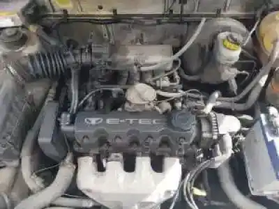 Veículo de Sucata daewoo lanos 1.5 g a15sms-g do ano 1997 alimentado 