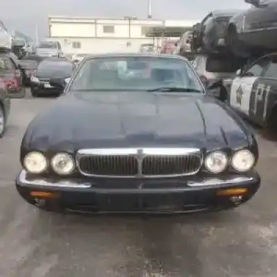 Veículo de Sucata jaguar xj lc do ano 1997 alimentado 