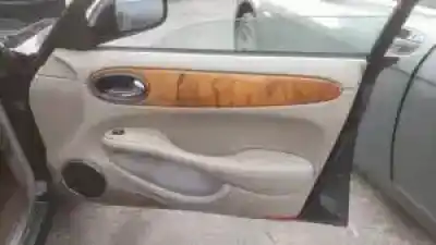 Veículo de Sucata jaguar xj lc do ano 1997 alimentado 