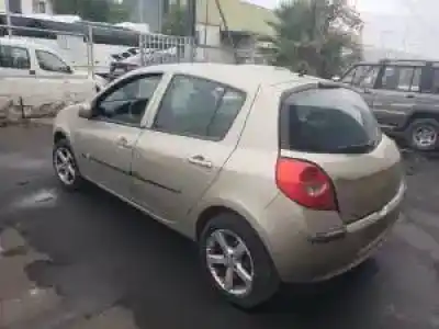 Scrapping Vehicle renault clio iii k9kt766 of the year 2005 powered 