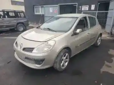 Scrapping Vehicle renault clio iii k9kt766 of the year 2005 powered 