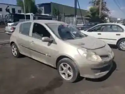 Scrapping Vehicle renault clio iii k9kt766 of the year 2005 powered 