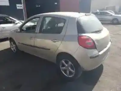 Scrapping Vehicle renault clio iii k9kt766 of the year 2005 powered 