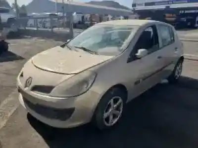 Scrapping Vehicle renault clio iii k9kt766 of the year 2005 powered 