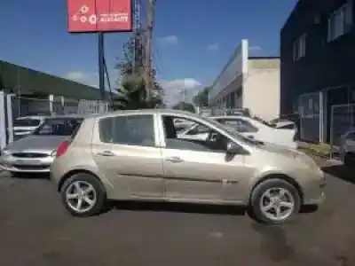 Scrapping Vehicle renault clio iii k9kt766 of the year 2005 powered 