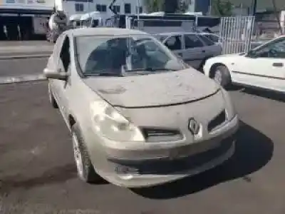 Scrapping Vehicle renault clio iii k9kt766 of the year 2005 powered 